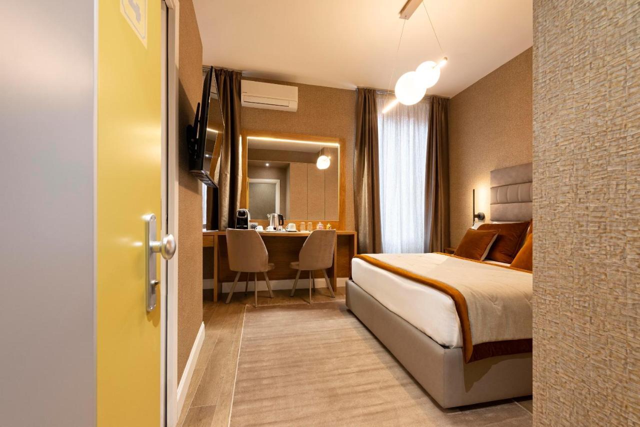 Royal Rooms Corso Rome Luaran gambar