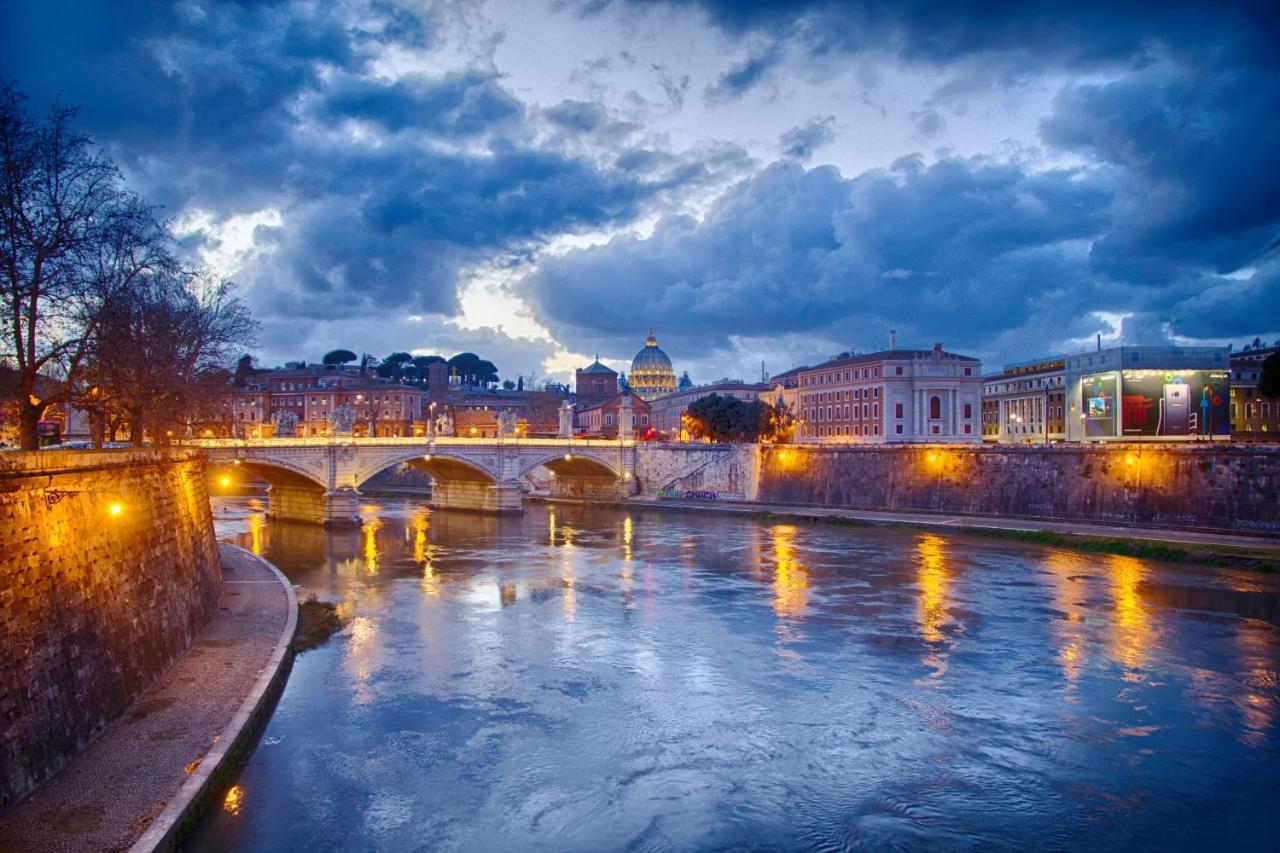 Royal Rooms Corso Rome Luaran gambar